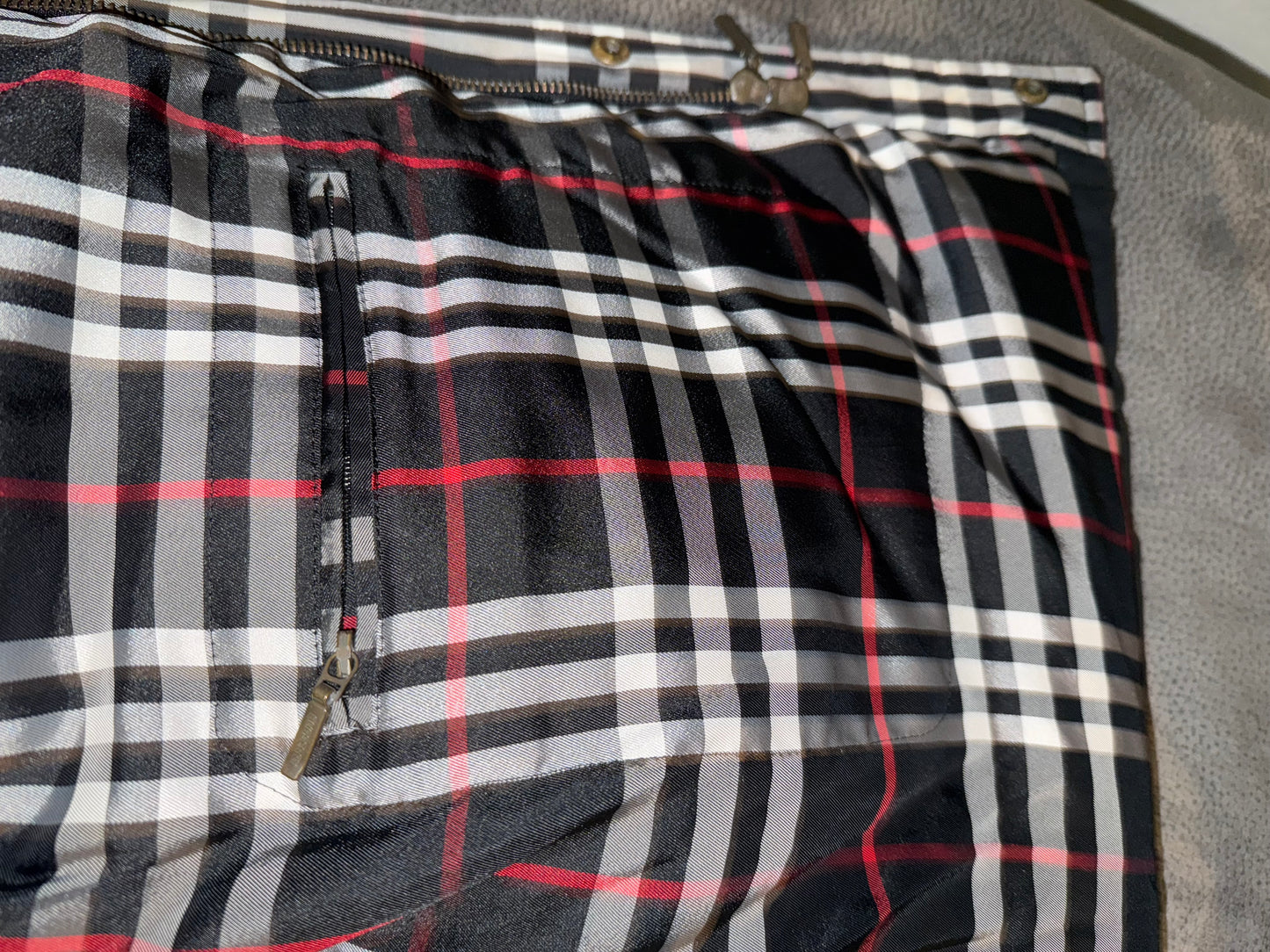 00s Burrbery black label puffer