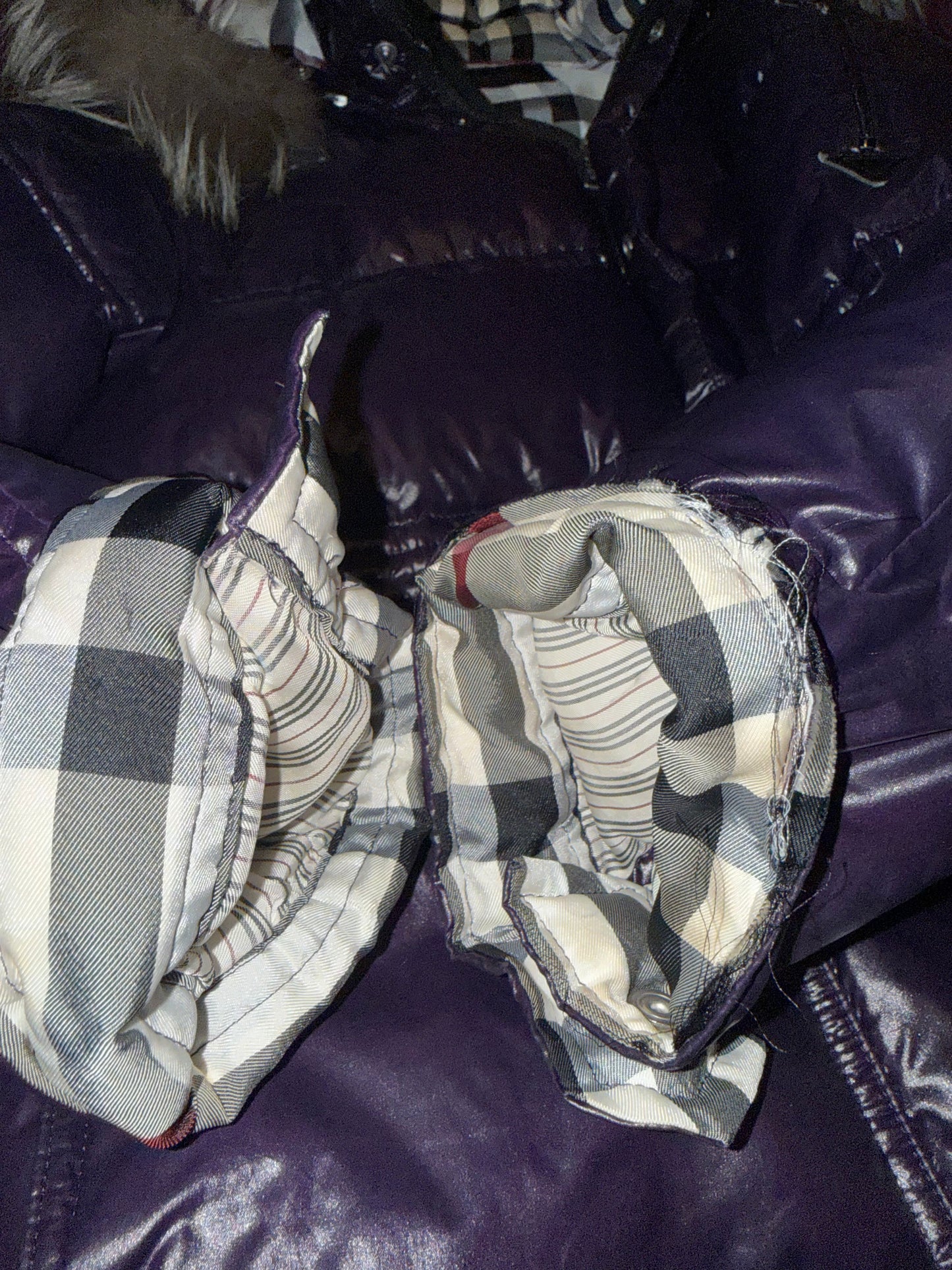 00s burrbery jacket with fur